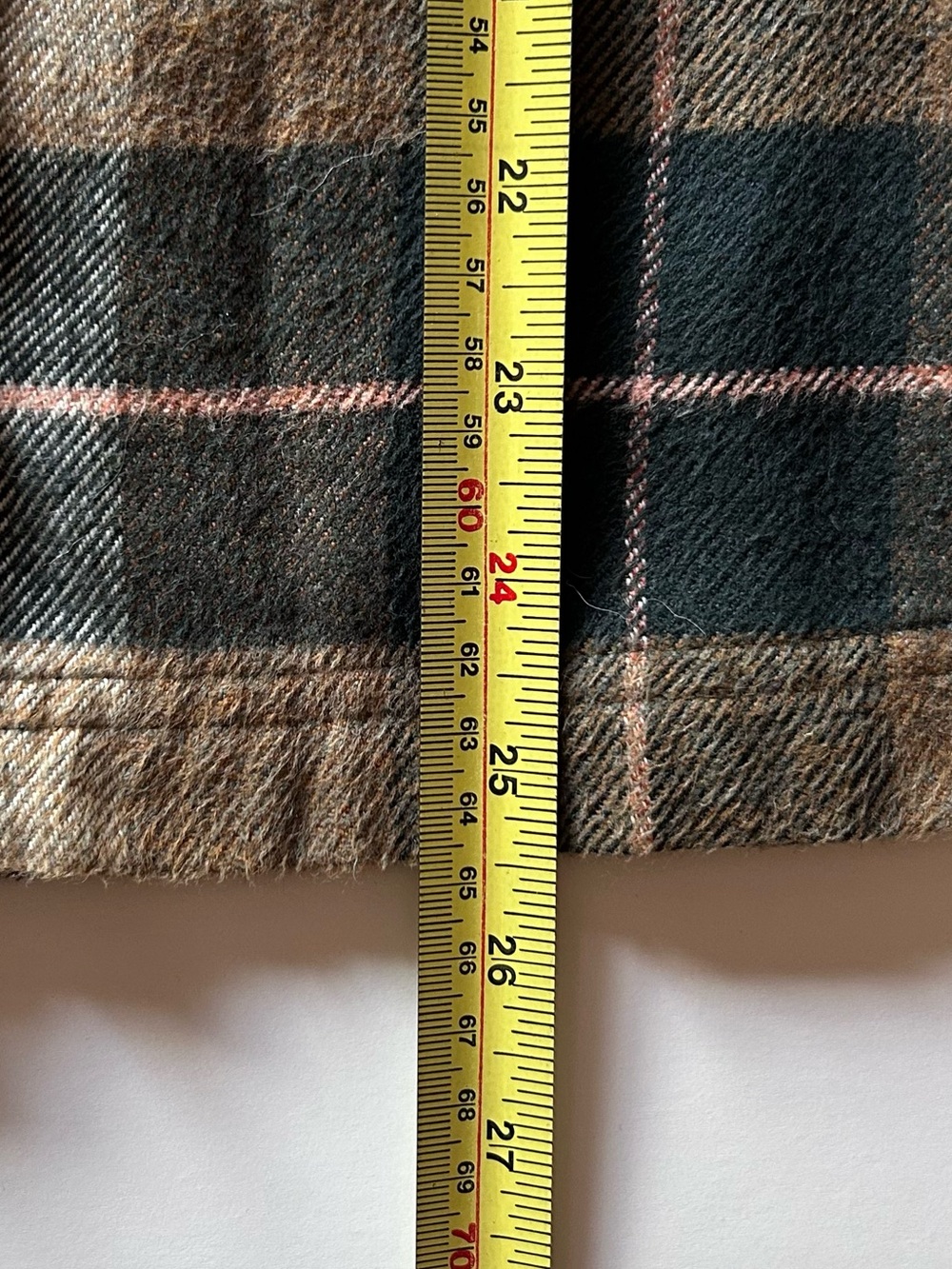 Women’s Plaid Button-Up Flannel Shirt Jacket - Brown/Cream - Picture 8 of 13